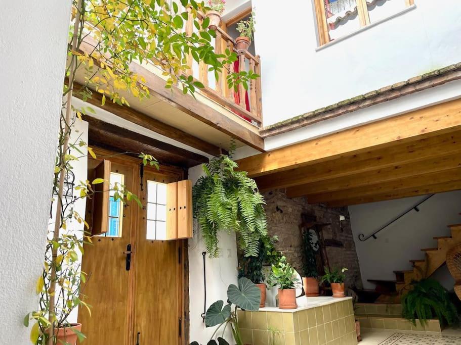 Apartamento En Casa Patio "Pan Y Conejo" Кордова Экстерьер фото