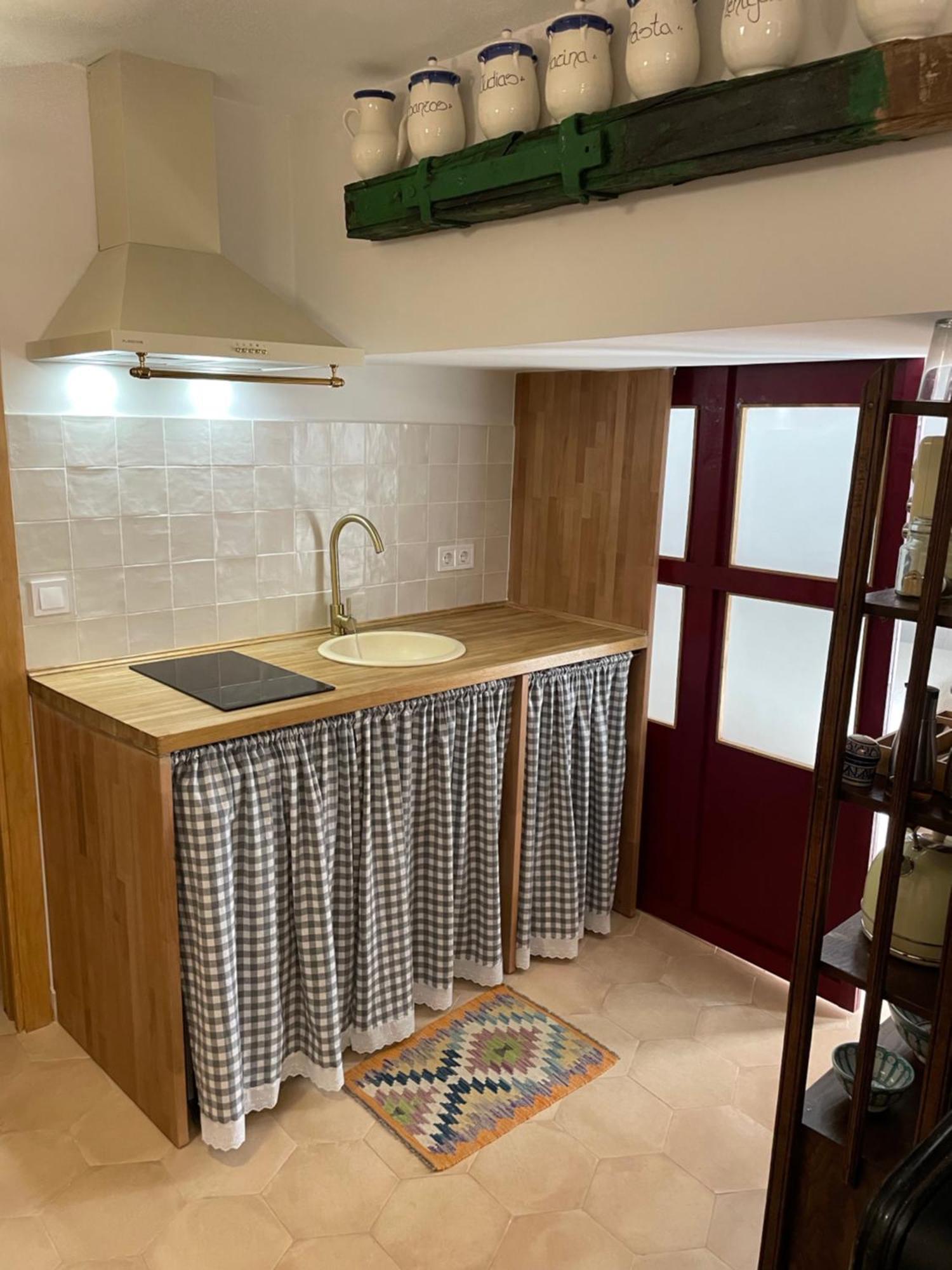 Apartamento En Casa Patio "Pan Y Conejo" Кордова Экстерьер фото